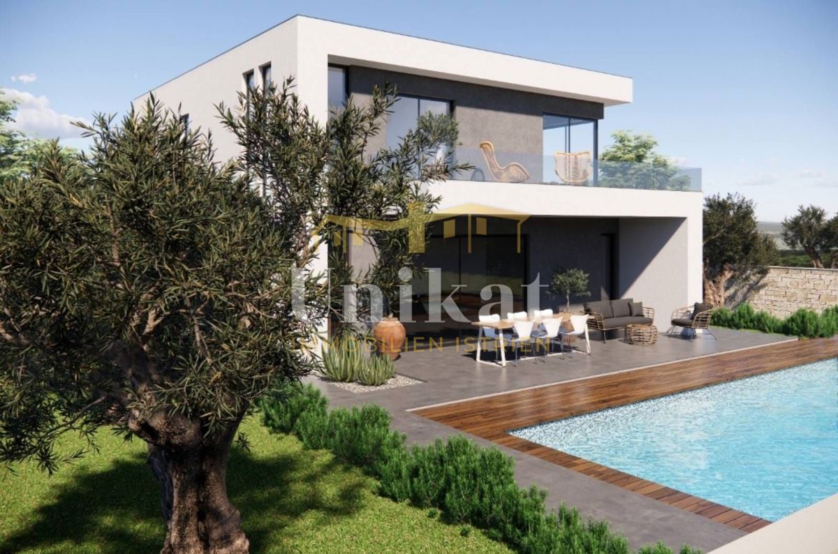 Hiša s bazenom 5 km od morja - novogradnja